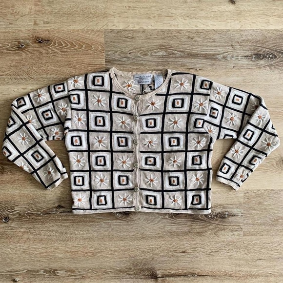 Vintage 90’s hand embroidered daisy knit sweater - Picture 1 of 4